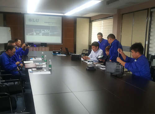 越南客戶(hù)專(zhuān)程考察南京歐陸電氣股份有限公司